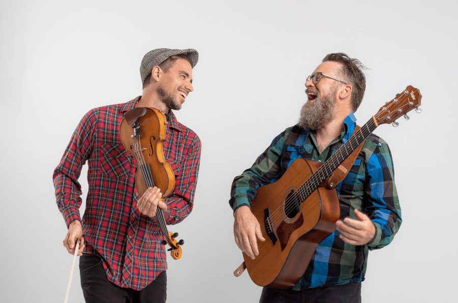 Le voyage en chanson des Pères Pétu au Théâtre Gilles-Vigneault