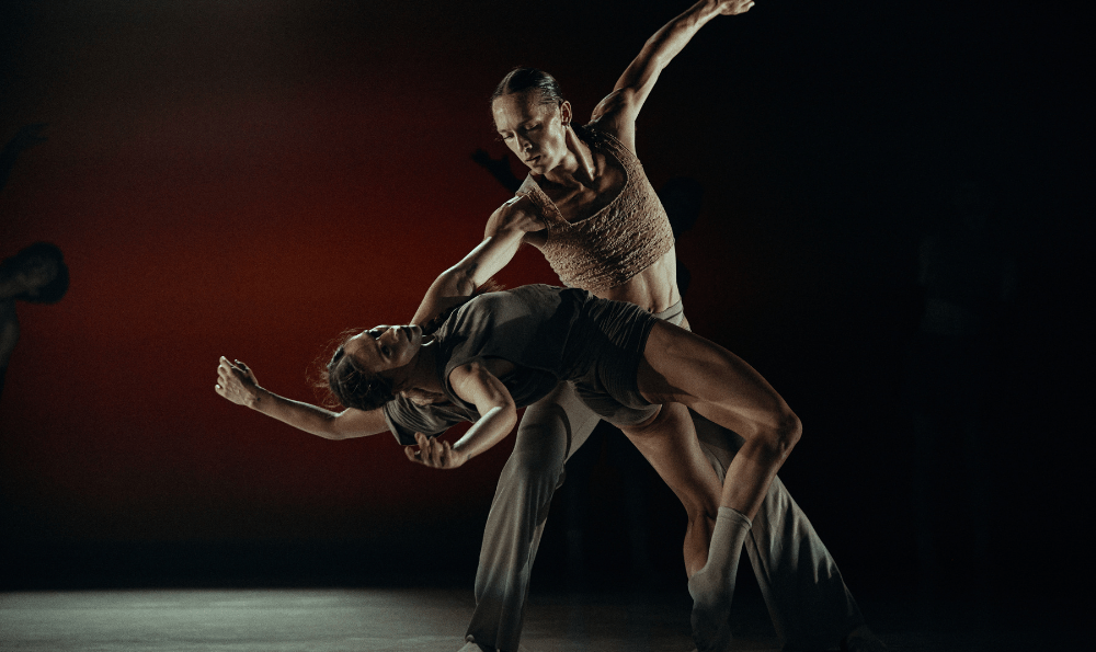 Burn Baby, Burn_Carleen Zouboules+Evan Webb_by Sasha Onyshchenko